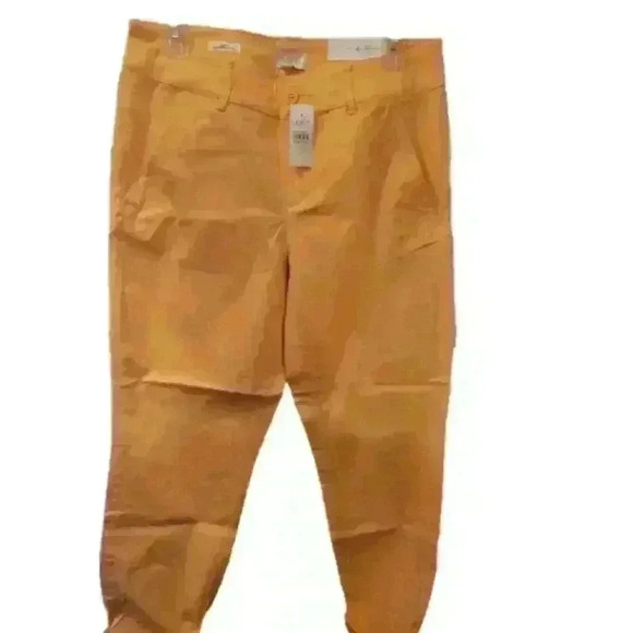 LOFT Woman's curvy girlfriend Chino pants sz 4 NWT - Picture 1 of 4
